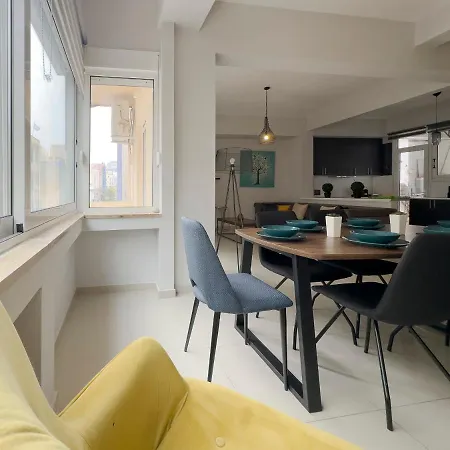 Satovriandou Spacious 128sqm In Athens